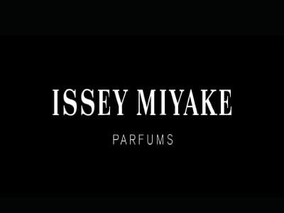 ایسی میاکی | Issey Miyake